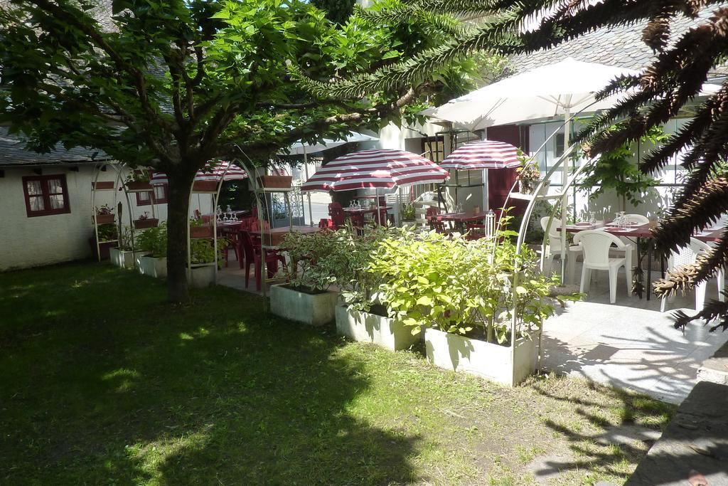 Hotel Du Lion D'Or Entraygues-sur-Truyère Exterior foto