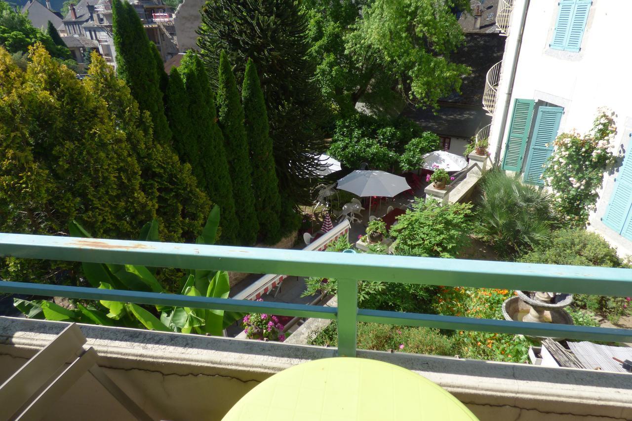 Hotel Du Lion D'Or Entraygues-sur-Truyère Exterior foto